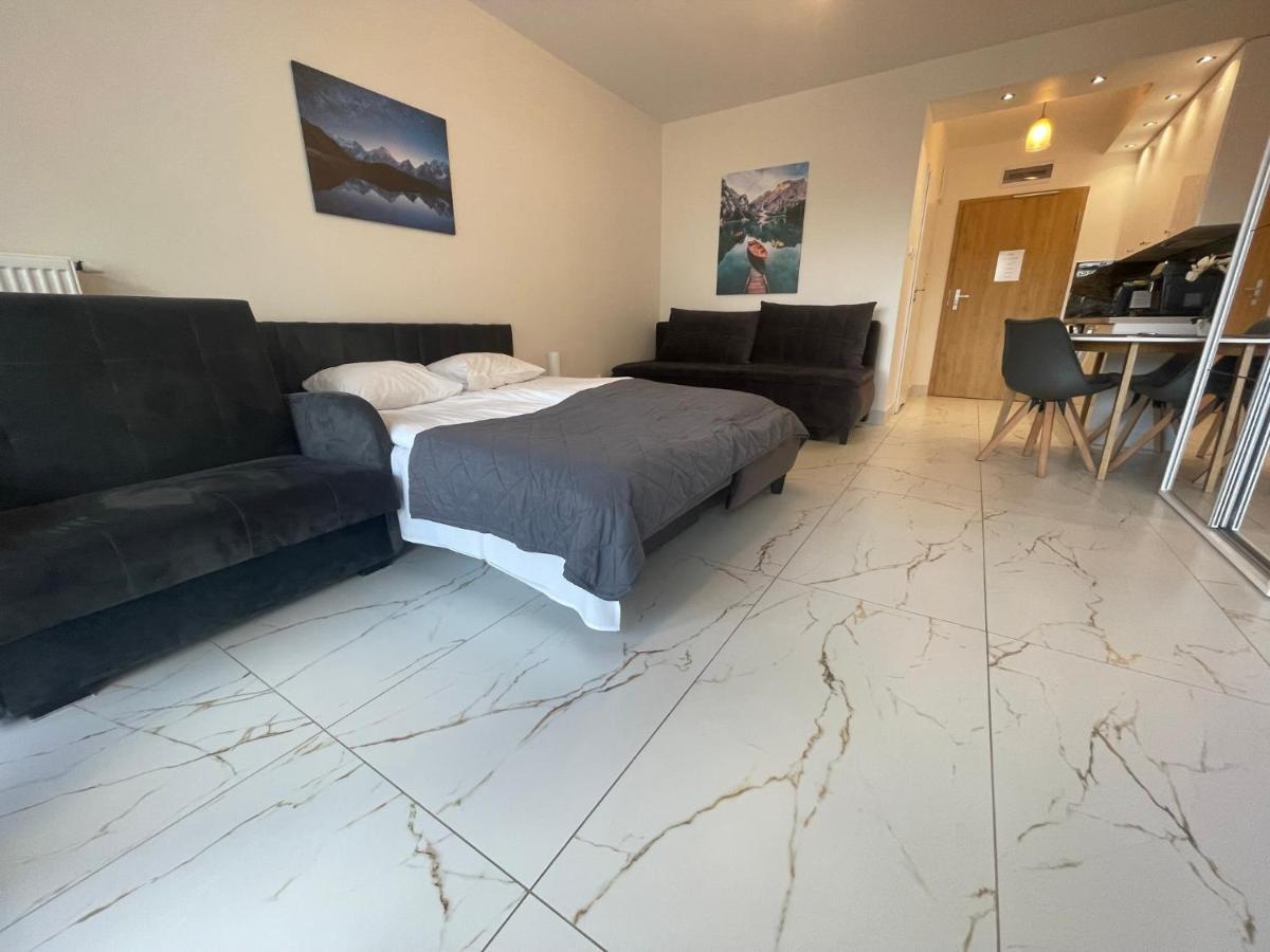 Apartment Kasprowicza 20 Luxury - Free Pool, Saunas, Salzgrotte, Jacuzzi, Gym, Children's Playroom, Fitness Kolobrzeg