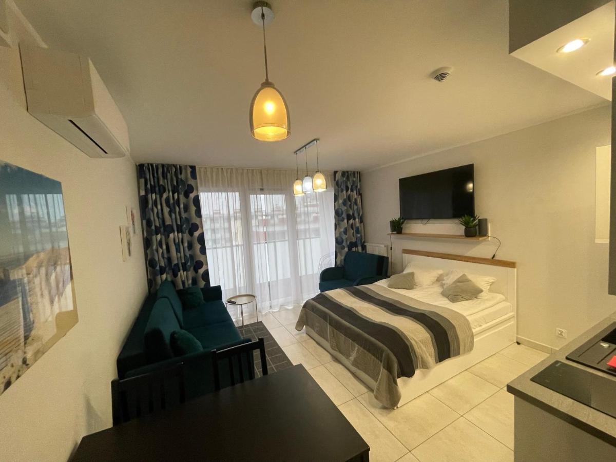 Apartment Kasprowicza 20 Luxury - Free Pool, Saunas, Salzgrotte, Jacuzzi, Gym, Children's Playroom, Fitness Kolobrzeg